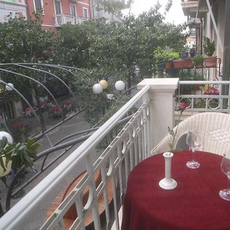 Lina'S Apartment Grado Exterior foto